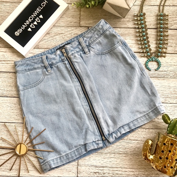 PacSun Dresses & Skirts - Kendall & Kylie zipper denim skirt
